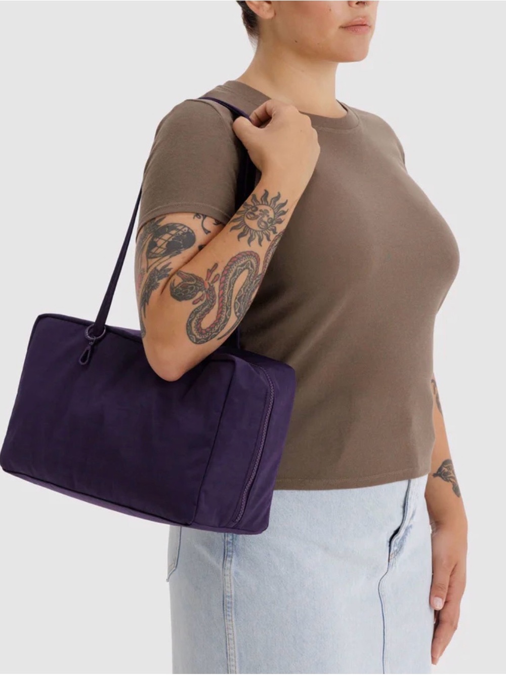 BAGGU Medium Nylon Bowler Bag in Fig